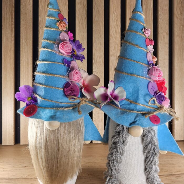 Couple de grands gnomes