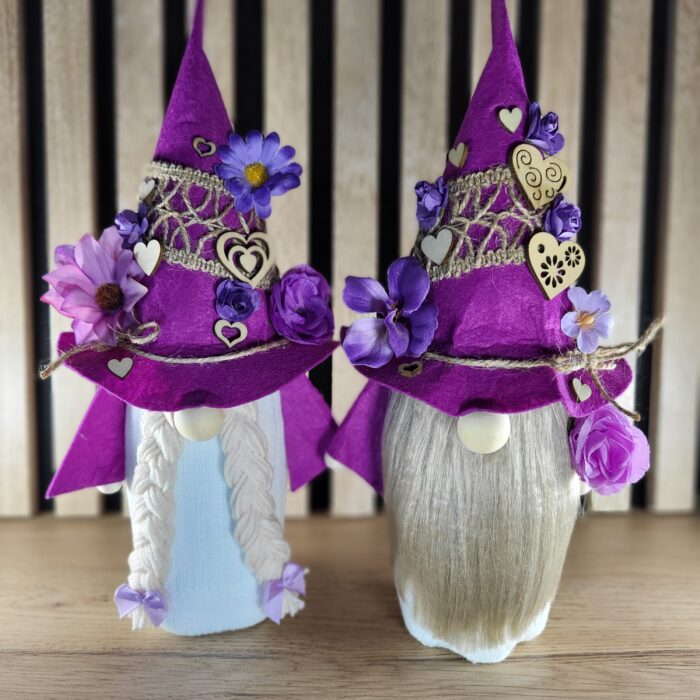 Couple de grands gnomes