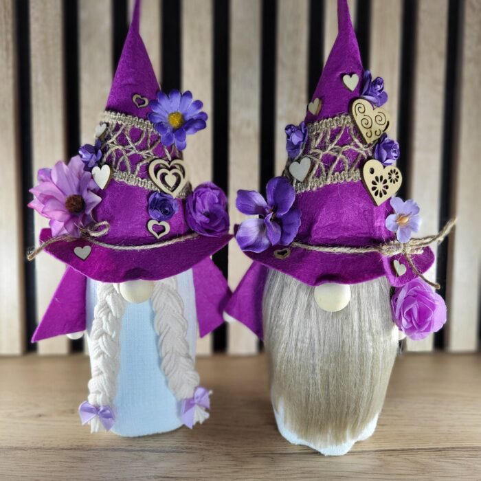 Couple de grands gnomes