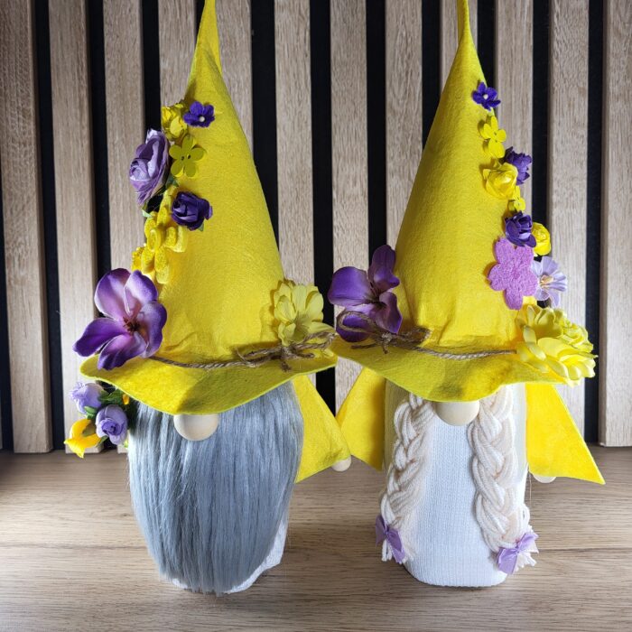 Couple de grands gnomes