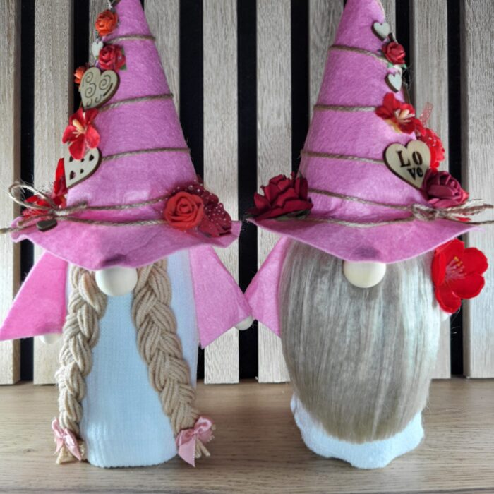 Couple de grands gnomes