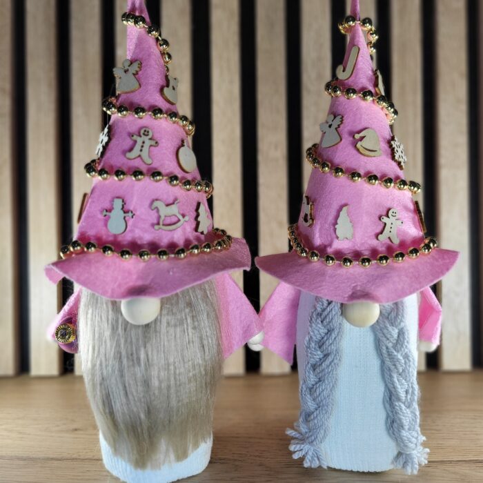 Couple de grands gnomes